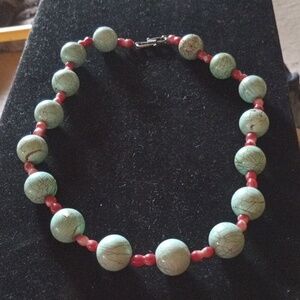 Elegant Green and Red Beaded Necklace